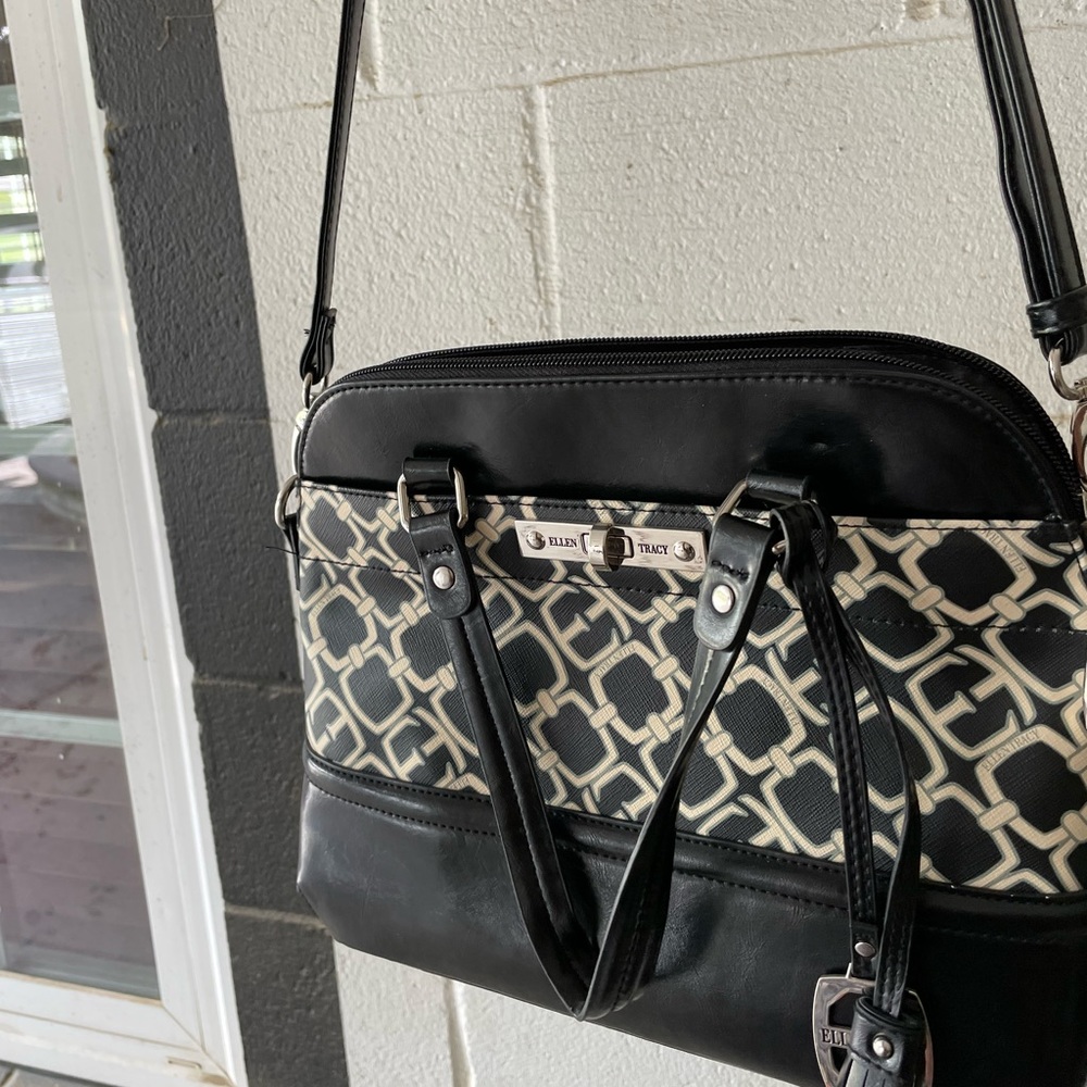 Ellen Tracy handbag